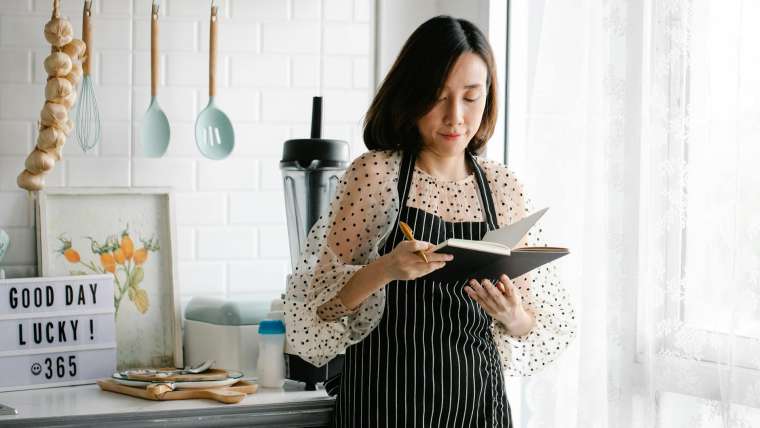 From Kitchen Novice to Master Chef: Unleash Your Culinary Creativity