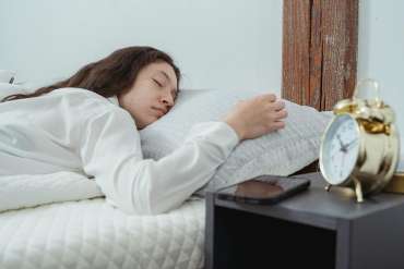 Silent Nights: How to Manage and Treat Sleep Apnea for a Good Night’s Sleep