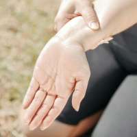 Joint Effort: Managing Rheumatoid Arthritis Symptoms